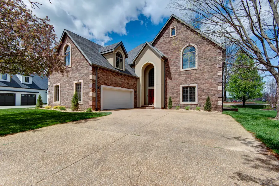 6307 S Meadowview Drive, Ozark, MO 65721 - #2