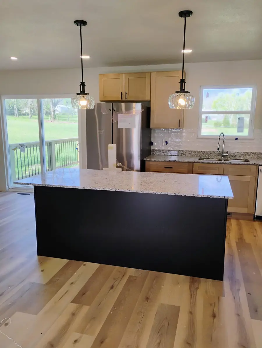 107 N College Street, Marionville, MO 65705 - #2