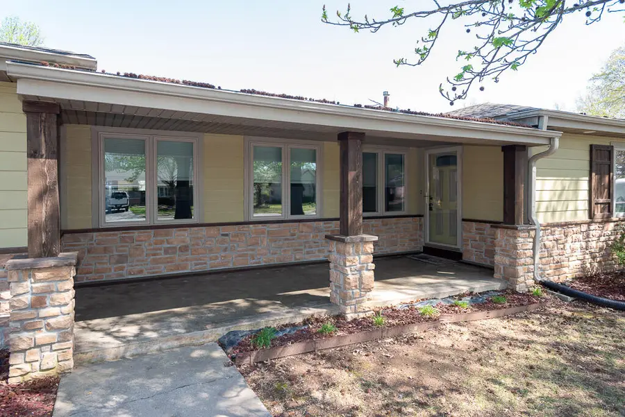 4044 S Broadway Avenue, Springfield, MO 65807 - #3