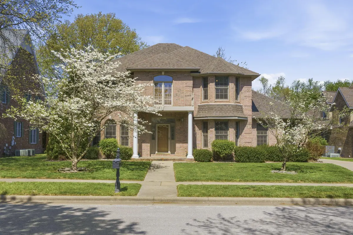 2411 W Dearborn Street, Springfield, MO 65807 - #1