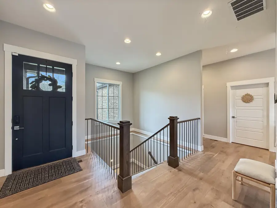 3914 E Rosebrier Street, Springfield, MO 65809 - #2