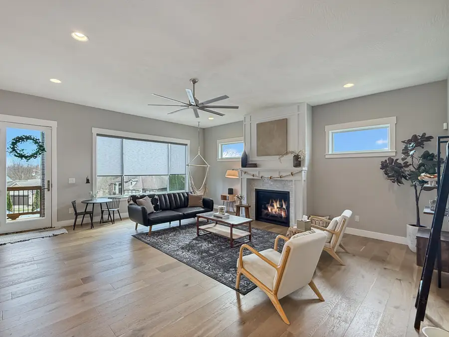 3914 E Rosebrier Street, Springfield, MO 65809 - #3