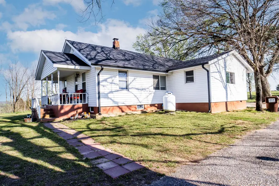 8730 E Farm Road 44, Strafford, MO 65757 - #2