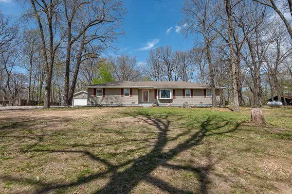 3576 N Kossen Lane N, Springfield, MO 65803