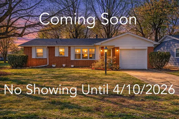 1362 E Bonaire Court, Springfield, MO 65803