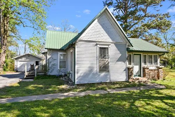 143 W Russell Avenue, Billings, MO 65610