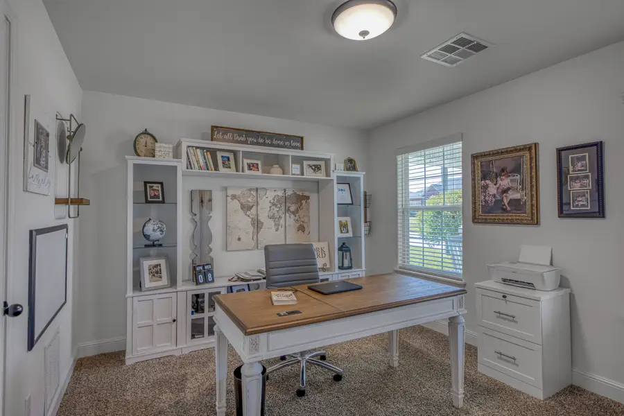 1007 Chesterfield Drive, Webb City, MO 64870 - #3