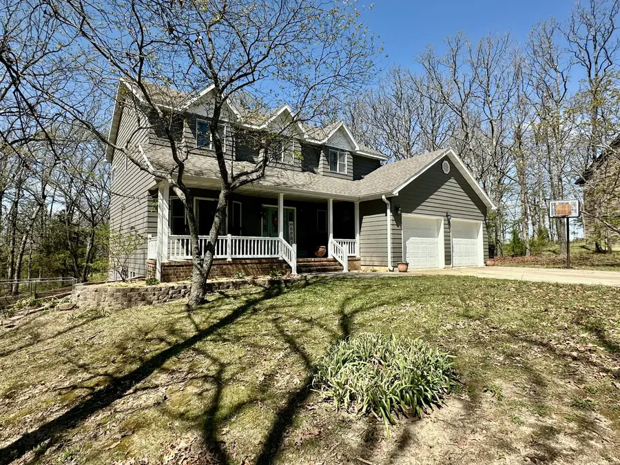 1729 N Pine Street, Marshfield, MO 65706 - #3