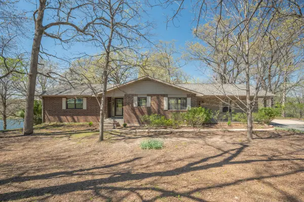 5316 Fox Fire Drive, Loma Linda, MO 64804