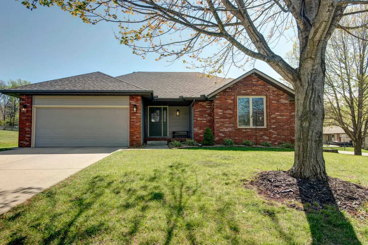 514 S Farm Road 193, Springfield, MO 65809 - #1