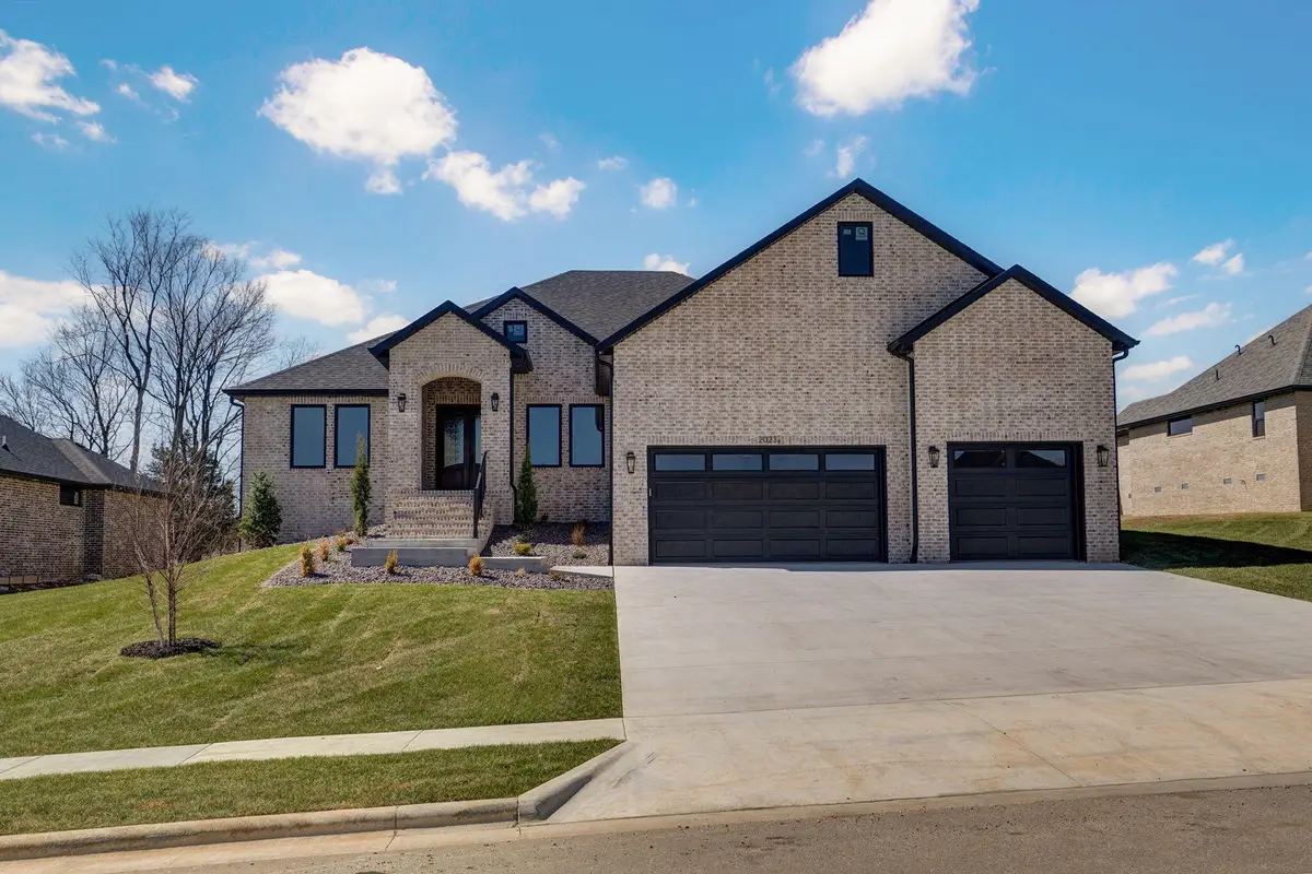 2023 N Silver Charm Avenue, Springfield, MO 65802 - #1