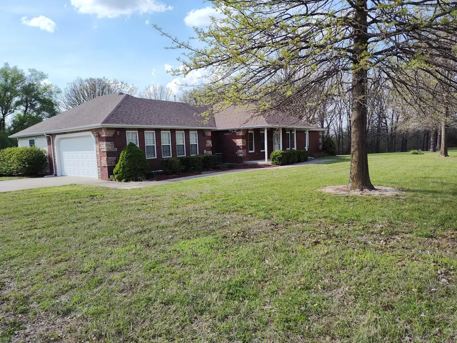4107 S 118th Road, Bolivar, MO 65613 - #2