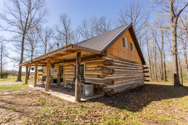 3644 State Highway Ww, Aurora, MO 65605