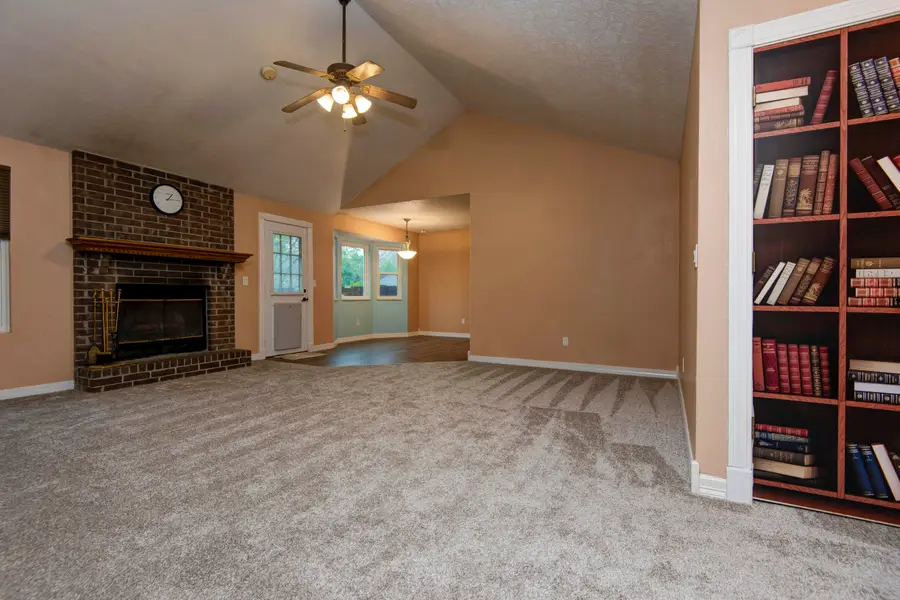 2127 S Golden Avenue, Springfield, MO 65807 - #3