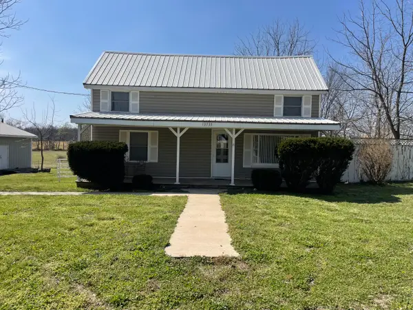 13735 Farm Road 1040, Exeter, MO 65647