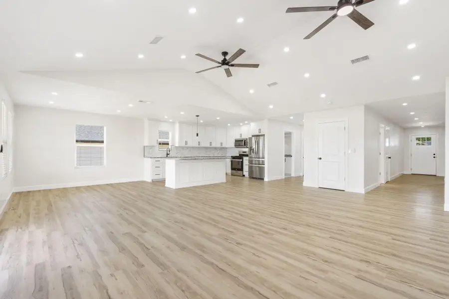 243 Kori Court, Mount Vernon, MO 65712 - #3