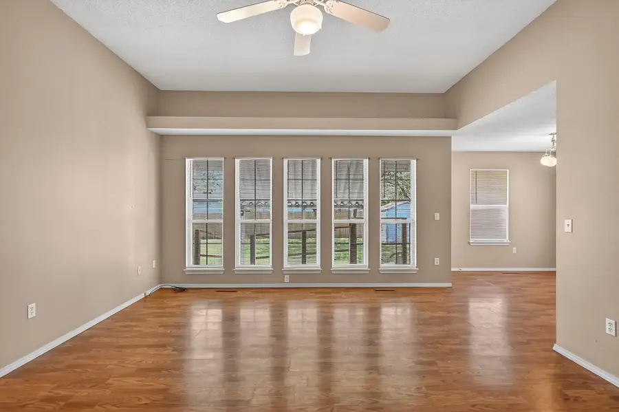 3918 W Kay Pointe Boulevard, Springfield, MO 65802 - #2