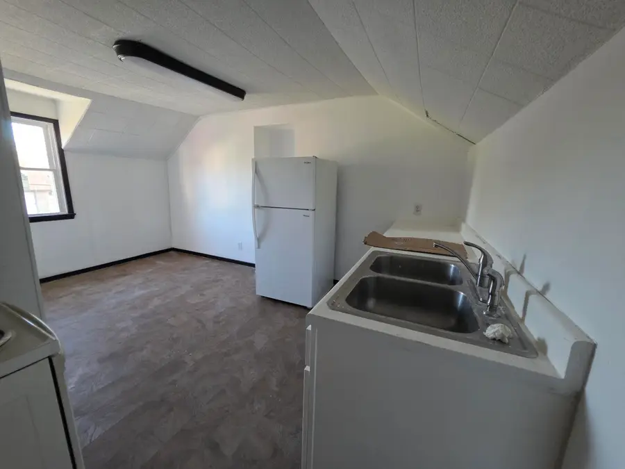 518 W Brook Street, Neosho, MO 64850 - #3