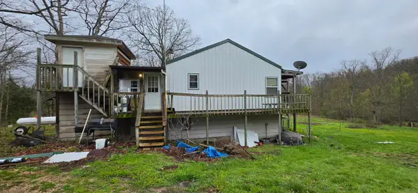 7766 Boulder Rd, Versailles, MO 65084