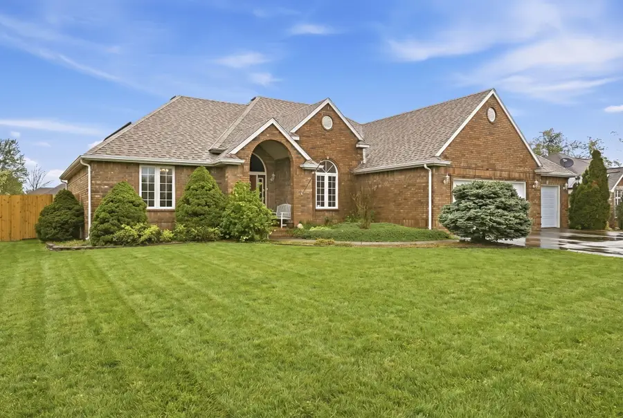 1401 S Georgia Drive, Bolivar, MO 65613 - #2