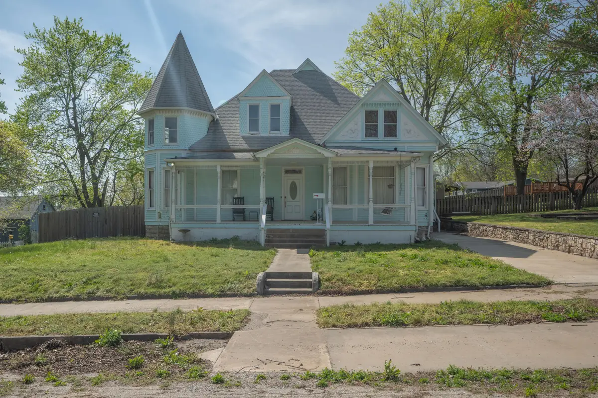 205 N Elm Street, Pierce City, MO 65723 - #1