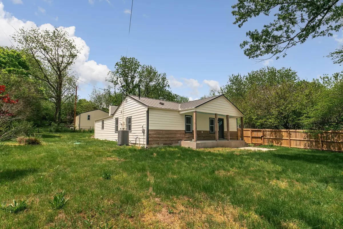 2031 N Farm Rd 197, Springfield, MO 65802 - #1