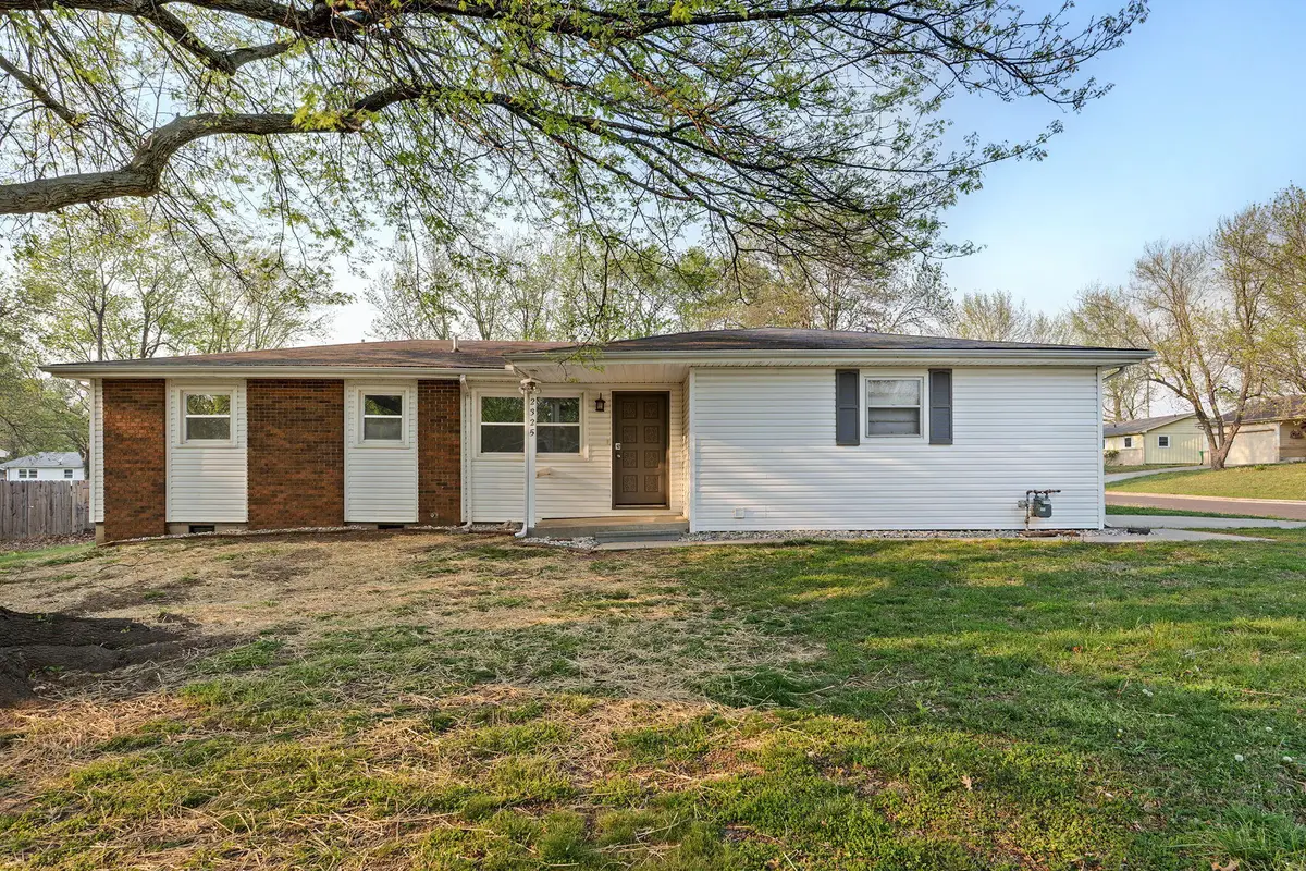 2325 E Livingston Street, Springfield, MO 65803 - #1