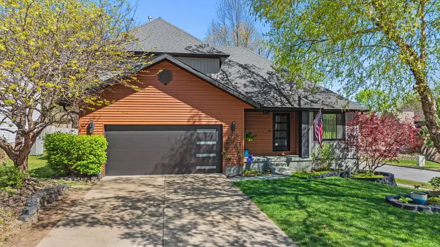 2925 W Darby Street, Springfield, MO 65810 - #2