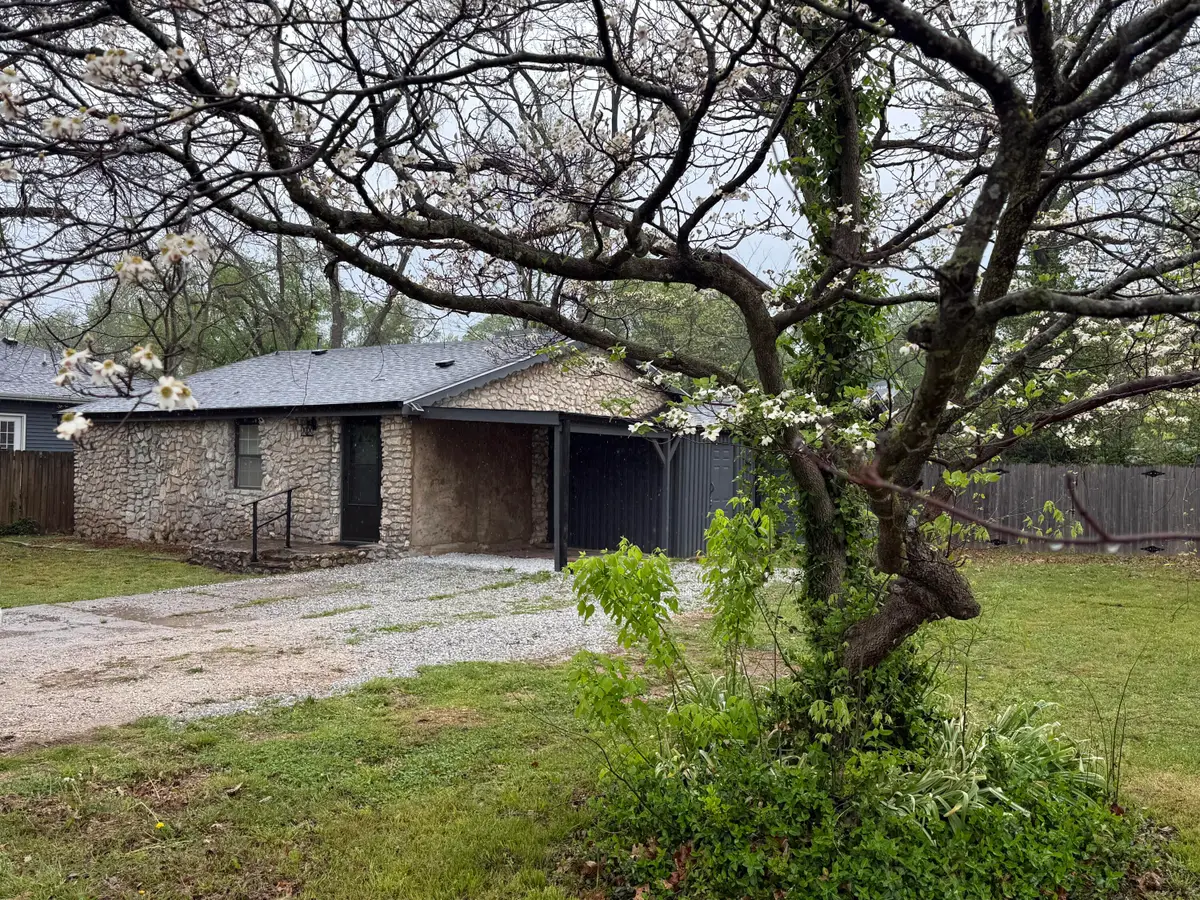 3053 W Grand Street, Springfield, MO 65802 - #1