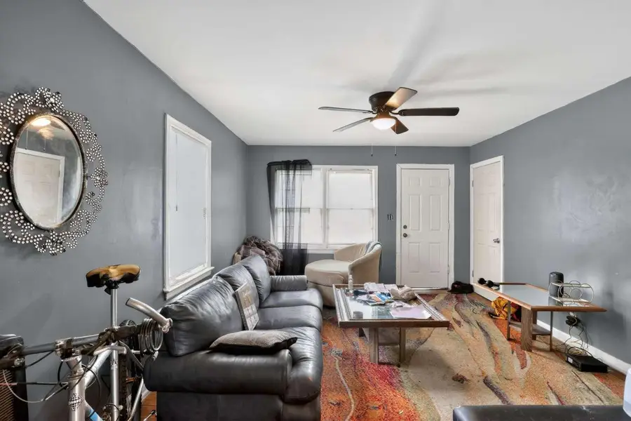 5409 Norton Avenue, Kansas City, MO 64130 - #3