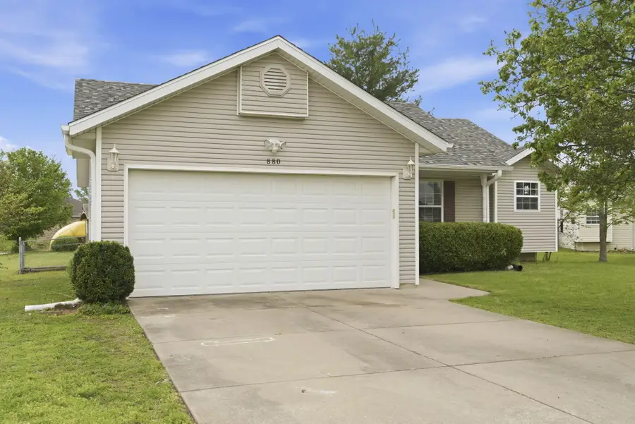 880 W Ash Circle, Nixa, MO 65714 - #3