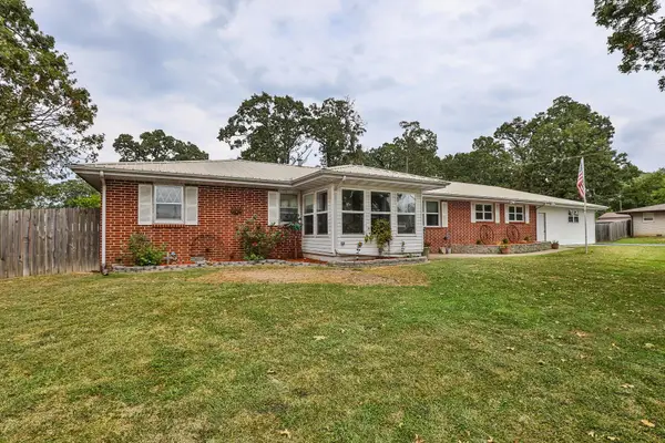 18760 Lawrence 2185, Aurora, MO 65605