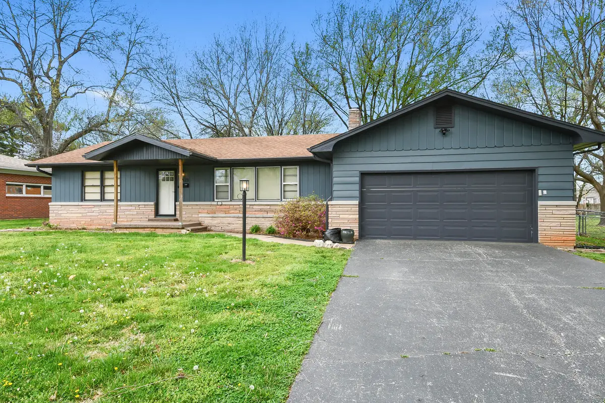2123 S Prairie Lane, Springfield, MO 65804 - #1