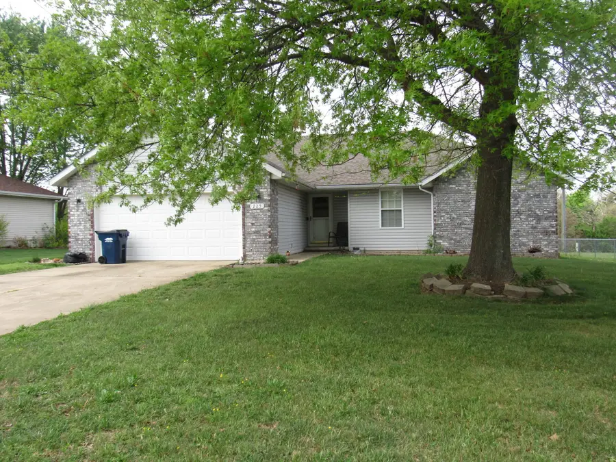 725 Poplar Court, Marshfield, MO 65706 - #3