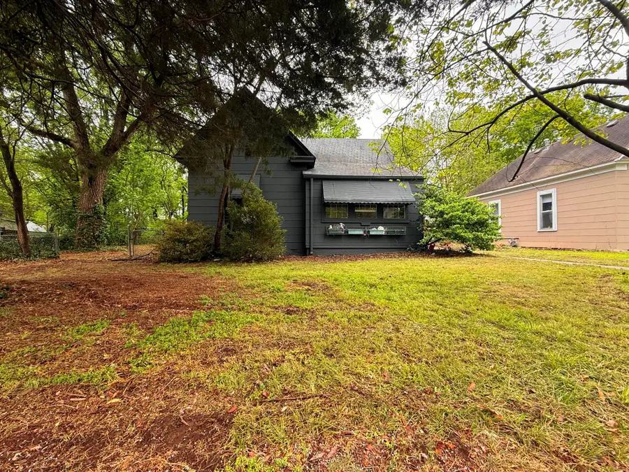 2224 N Rogers Avenue, Springfield, MO 65803 - #2