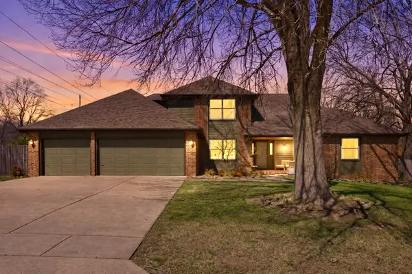 1811 E Vincent Drive, Springfield, MO 65804