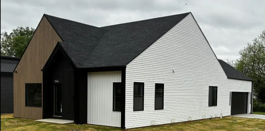 2556 W Madison Street, Springfield, MO 65802 - #3