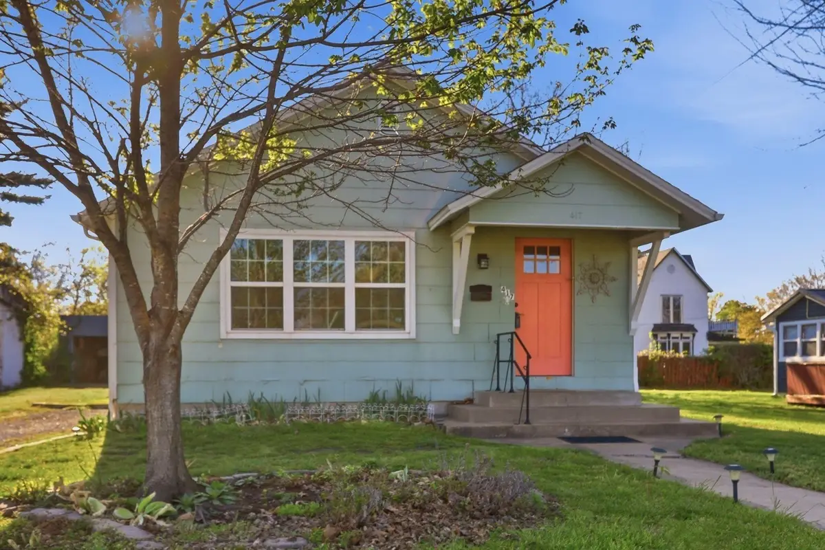 417 S Park Avenue, Aurora, MO 65605 - #1