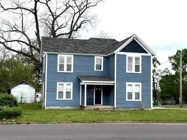 521 N Oakland Avenue, Mountain Grove, MO 65711 - #1
