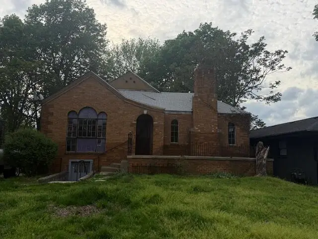 959 S Kickapoo Avenue, Springfield, MO 65804 - #1