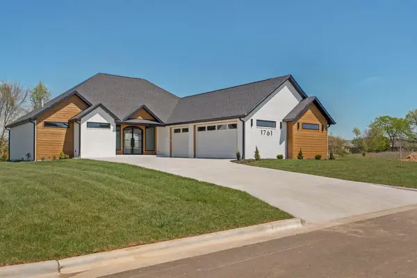 1761 E Peartree Drive, Ozark, MO 65721