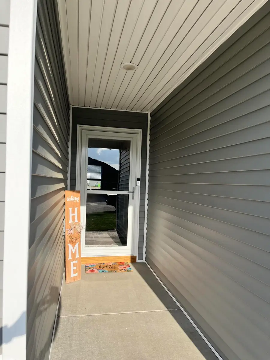 878 S Woodland Hills Avenue, Rogersville, MO 65742 - #2