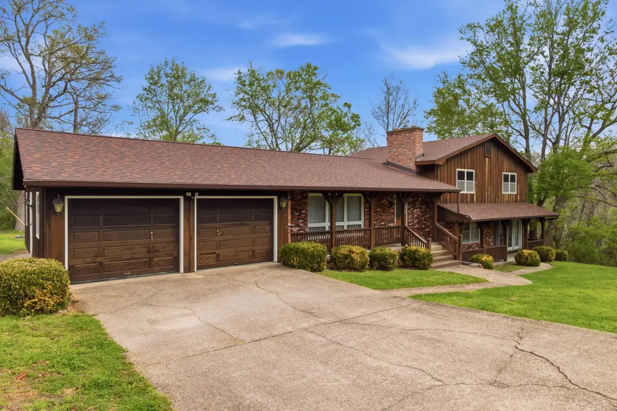 310 E South Oak Crest Drive, Houston, MO 65483 - #1