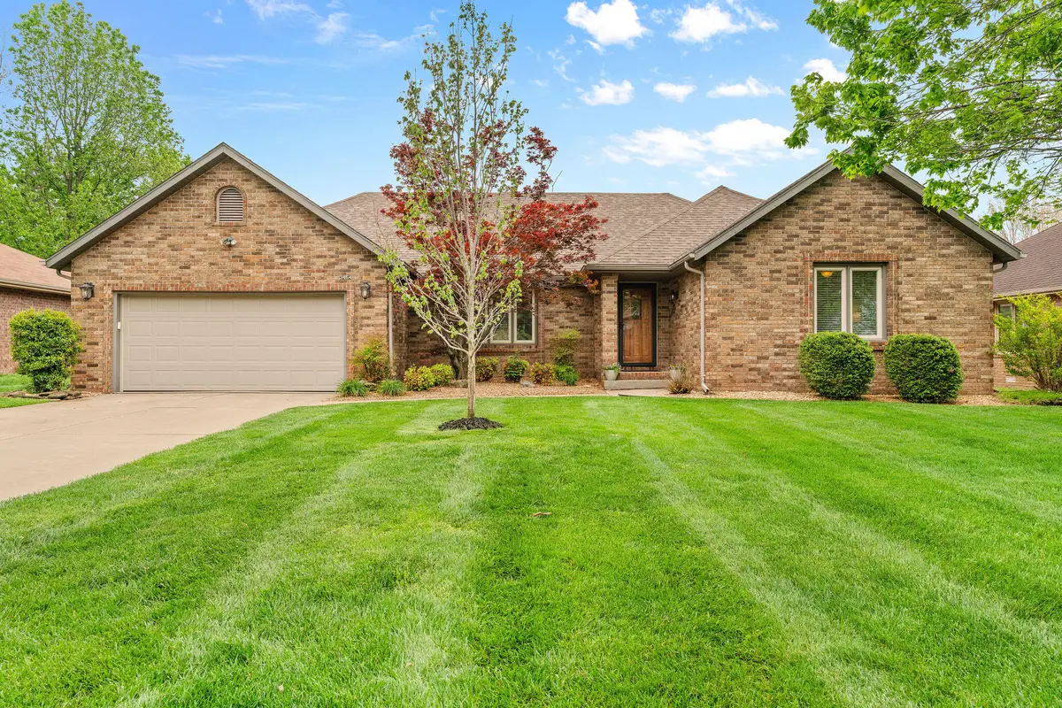 3454 S Bellhurst Avenue, Springfield, MO 65804 - #1