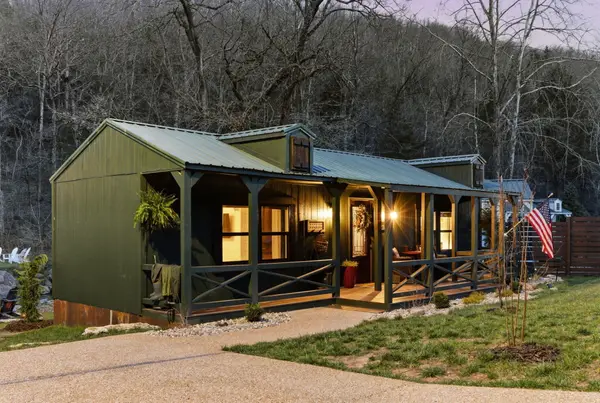 1394 Peace In Valley Road, Blue Eye, MO 65611