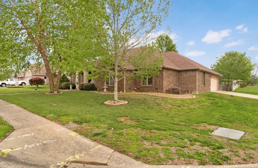 3848 Suzanne Street, Battlefield, MO 65619 - #3