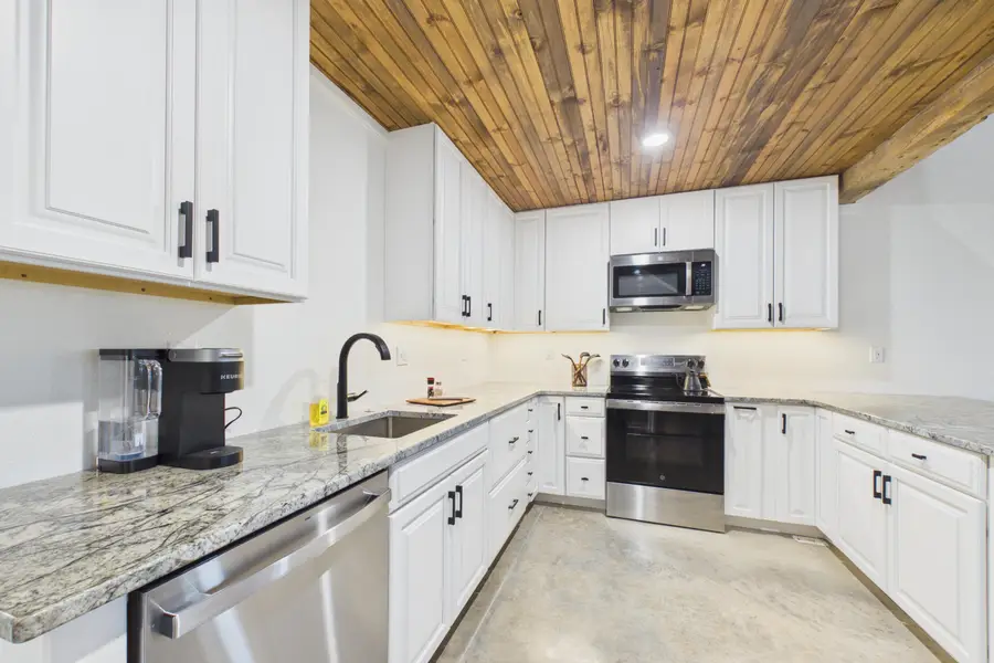 359 County Road 138, Wasola, MO 65773 - #3