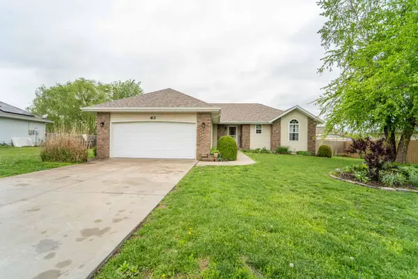 412 W Choctaw, Clever, MO 65631