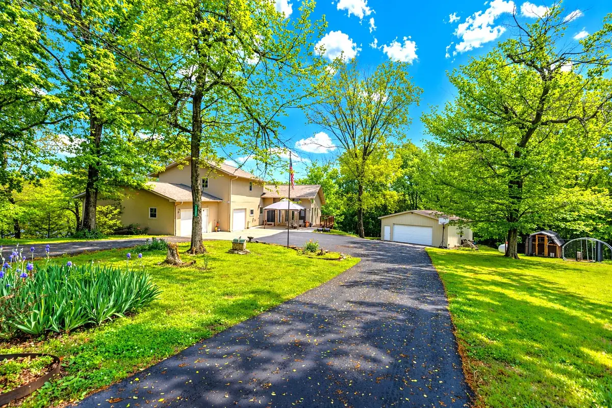 18992 Eagle Point Road, Eagle Rock, MO 65641 - #1