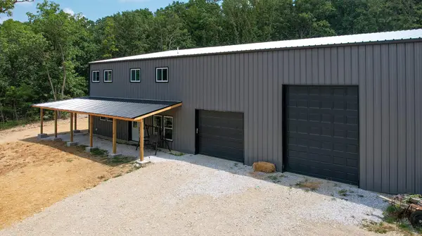 3918 Bowen Creek Road, Niangua, MO 65713